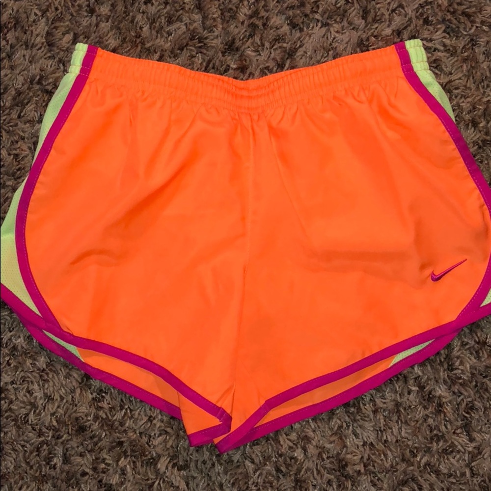 Like New Youth Girls Size Medium Nike Shorts.